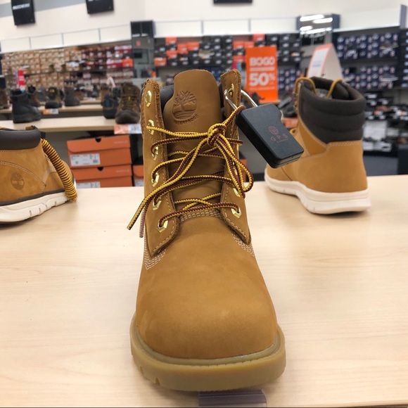 (DEPOP) Brown timberlands (linden woods) - Picture 2 of 2
